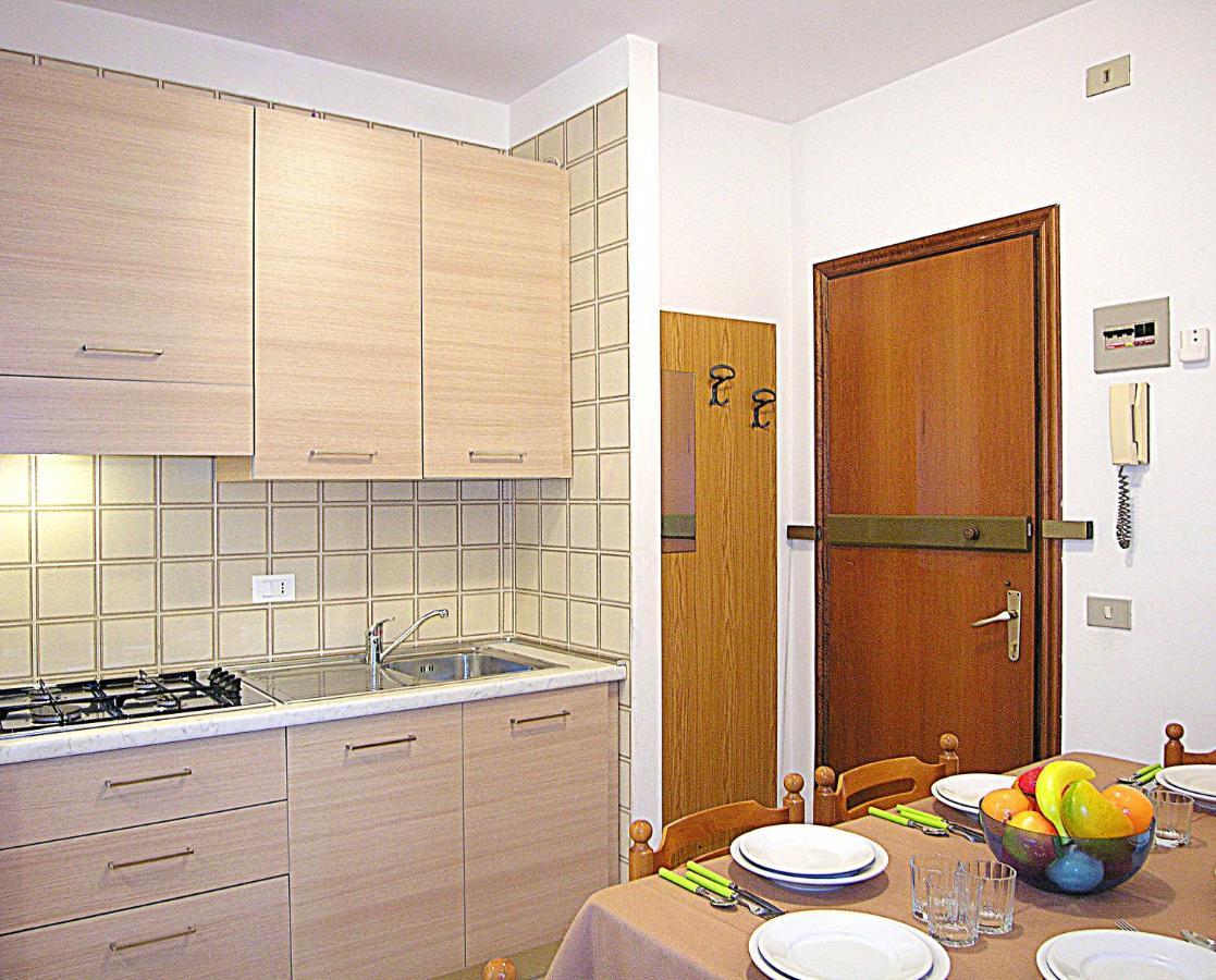 Appartamenti Tintoretto Bibione Exteriör bild