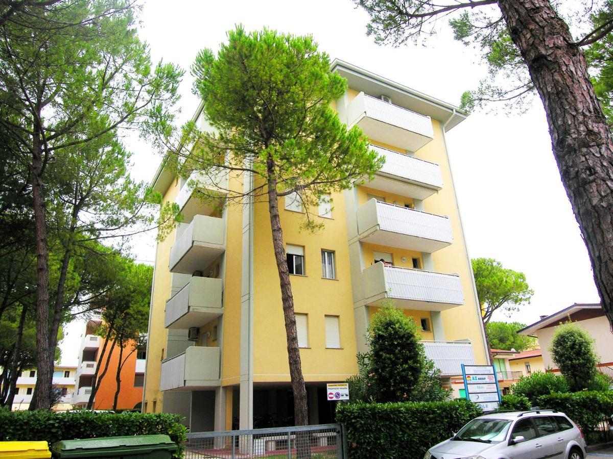 Appartamenti Tintoretto Bibione Exteriör bild